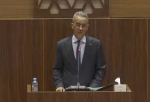 وزير الصيد يعلن تحقيق مليار دولار كعائدات تصدير وينفي استنزاف الثروة السمكية وزير الصيد يعلن تحقيق مليار دولار كعائدات تصدير وينفي استنزاف الثروة السمكية