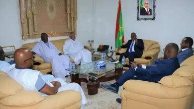 وزير اللامركزية يبحث مع عمد نواكشوط آليات تعزيز نظافة العاصمة نواكشوط وتحسين تنظيمها الحضري