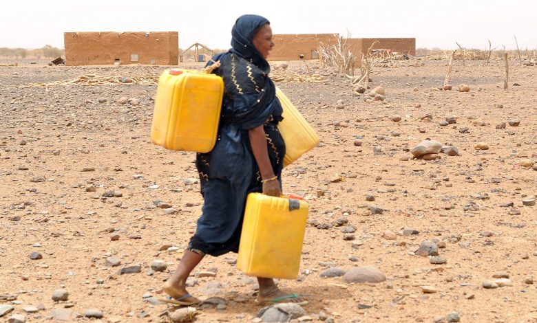 تقرير للبنك الإفريقي للتنمية : 77.1% من سكان الريف في موريتانيا يعانون الفقر المتعدد الأبعاد