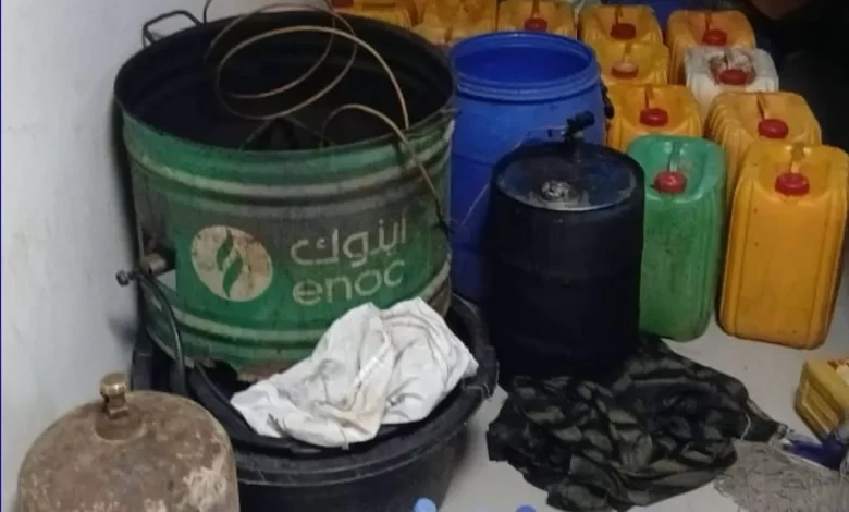الدرك الموريتاني يعلن عن فكك شبكة لتصنيع وتوزيع الخمور في نواكشوط ويحجز مؤثرات عقلية